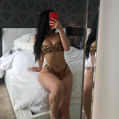 Üsküdar Escort Bayanlarla Keyifli Anlar: Deneyimli Azgın Sakso Anal Tutkusu Stres Atma